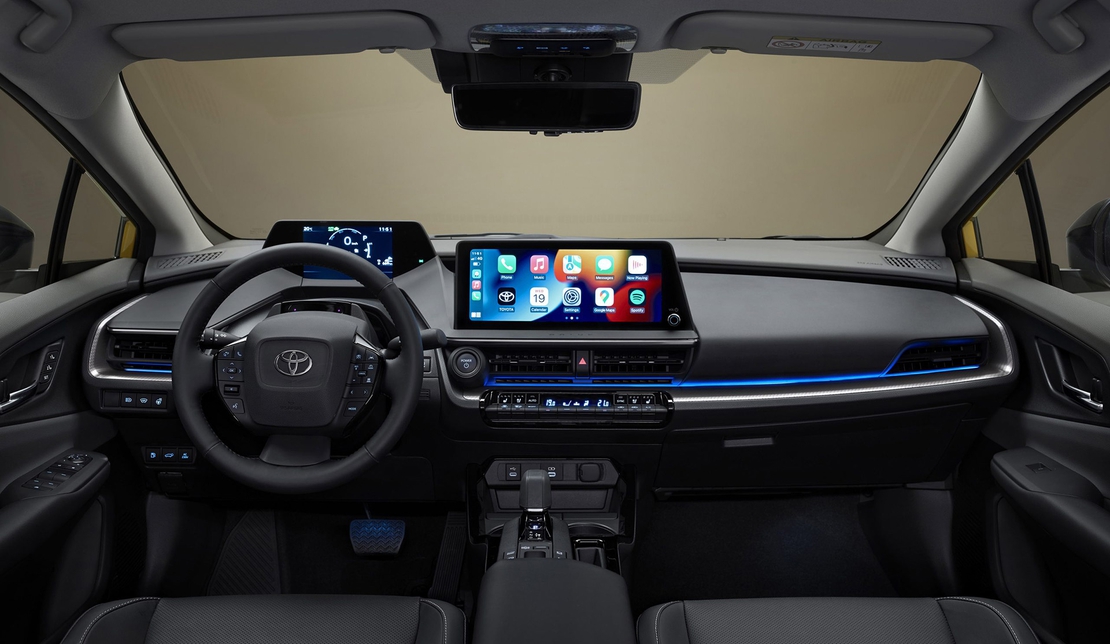 05-Toyota-Prius-interieur-dashboard.jpg